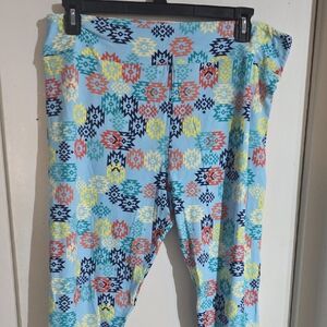 Curvy LuLaRoe Leggings